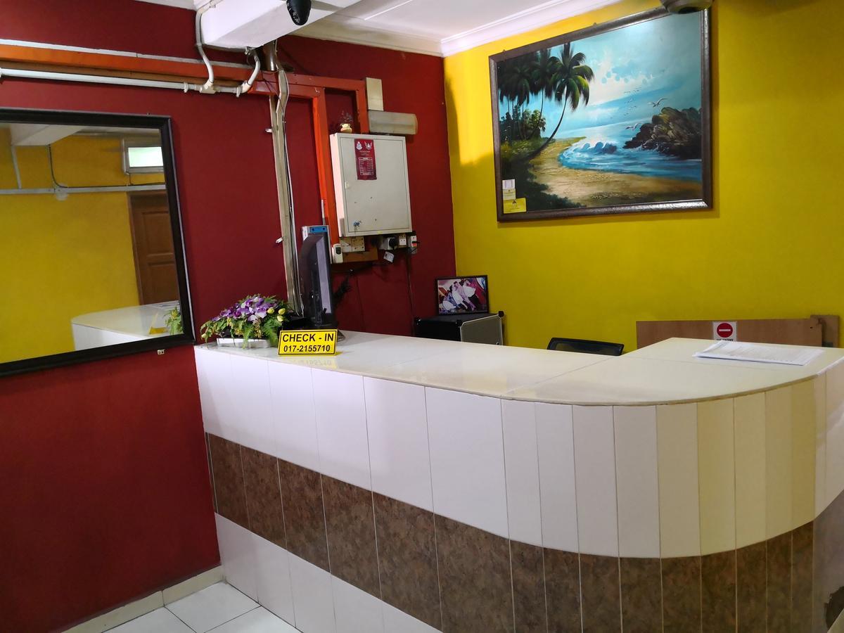 Lucky Budget Hotel @ Nilai Bagian luar foto